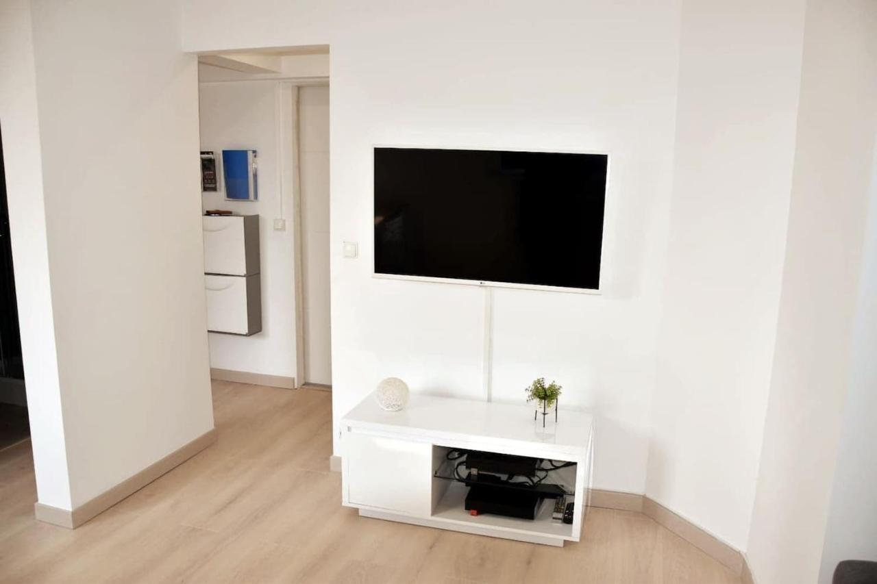 Bel Appartement Situe Quartier Louvre-Bollaert Lens Eksteriør billede