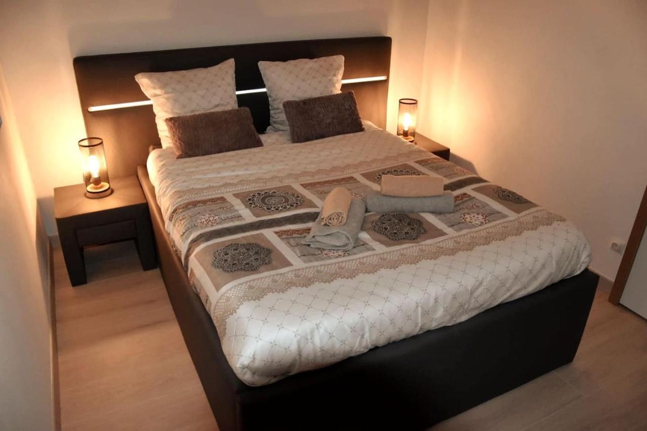 Bel Appartement Situe Quartier Louvre-Bollaert Lens Eksteriør billede